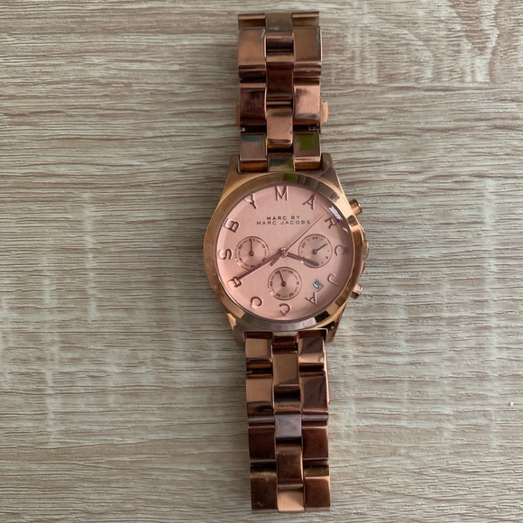 marc jacobs boyfriend watch